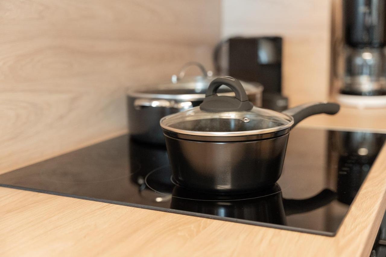 Solonos Flat Apartment Волос Екстериор снимка